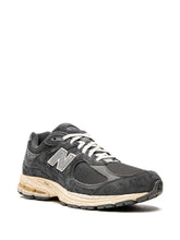 Load image into Gallery viewer, New Balance 2002R low-top sneakers