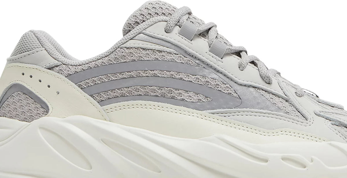 700v2 static clearance