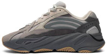 Load image into Gallery viewer, YEEZY Boost 700 Tephra