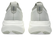 Load image into Gallery viewer, GEL-NIMBUS 27
