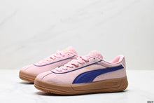 Load image into Gallery viewer, PUMA Club Klassika Suede
