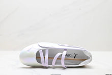 Load image into Gallery viewer, Puma speedcat
